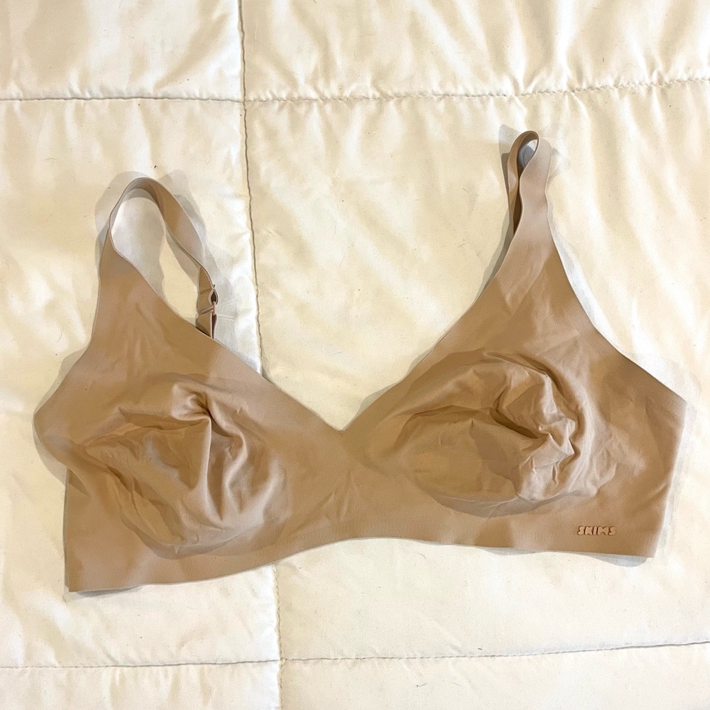 Skims Naked Plunge Bralette
